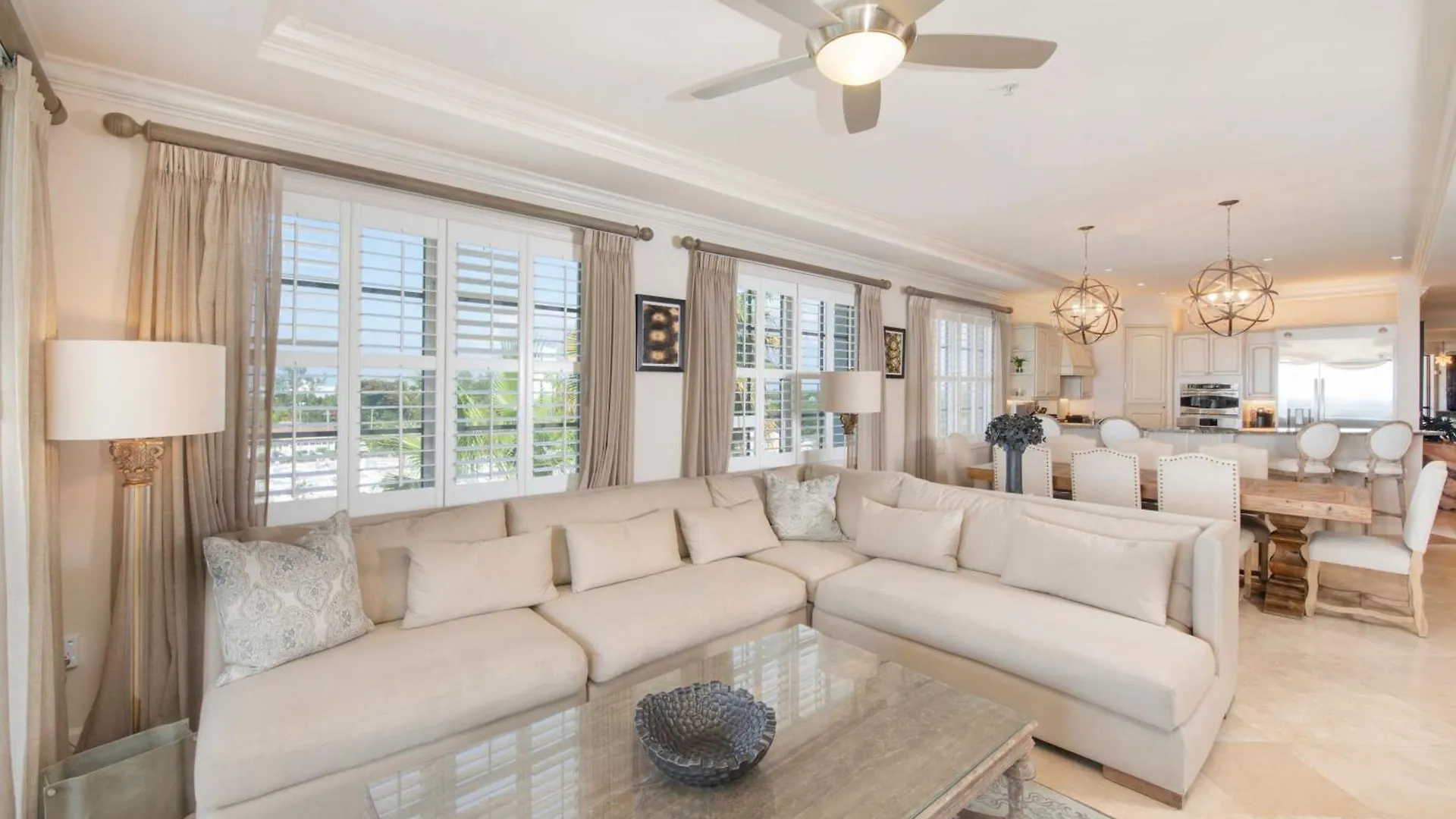 Seabreeze 8 - Luxury 4-Bedroom On Dog City